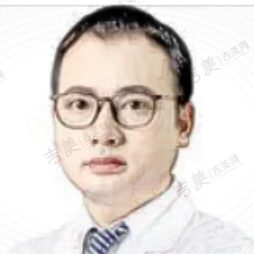 汪利龙