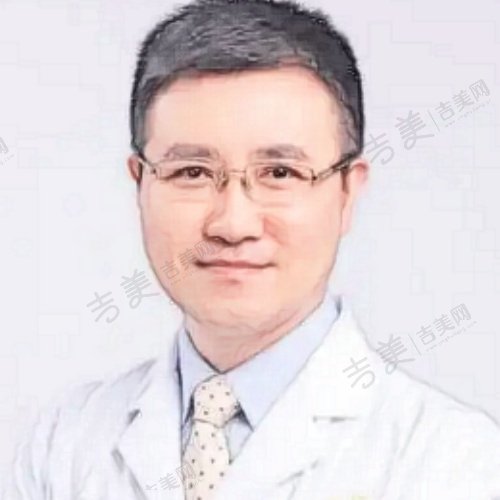 代庆成