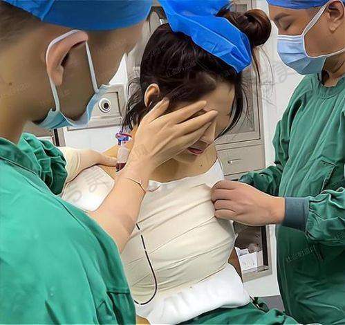 假体隆胸后可以生孩子喂奶吗：假体材料对哺乳的影响