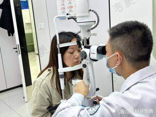 包头市中 心医院眼科医生简介