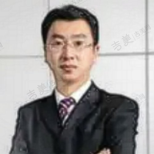 刘成